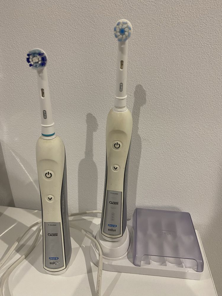 Szczoteczka elektryczna Braun Triumph 5000 Smart