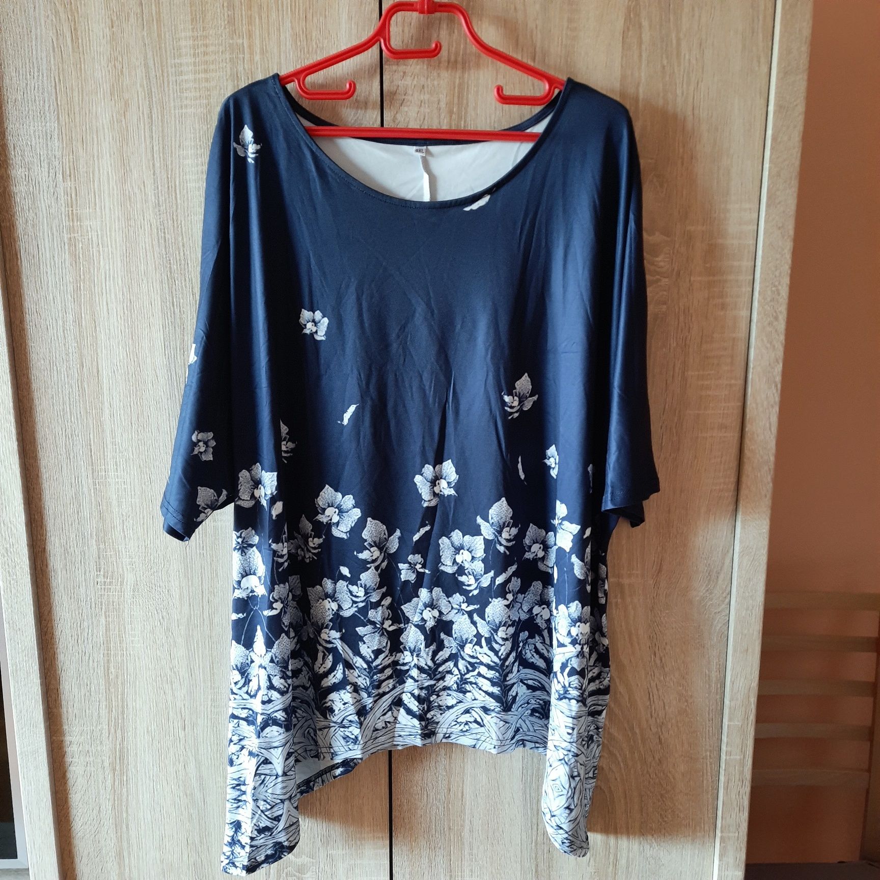 Bluzki NOWE rozmiar 4xl