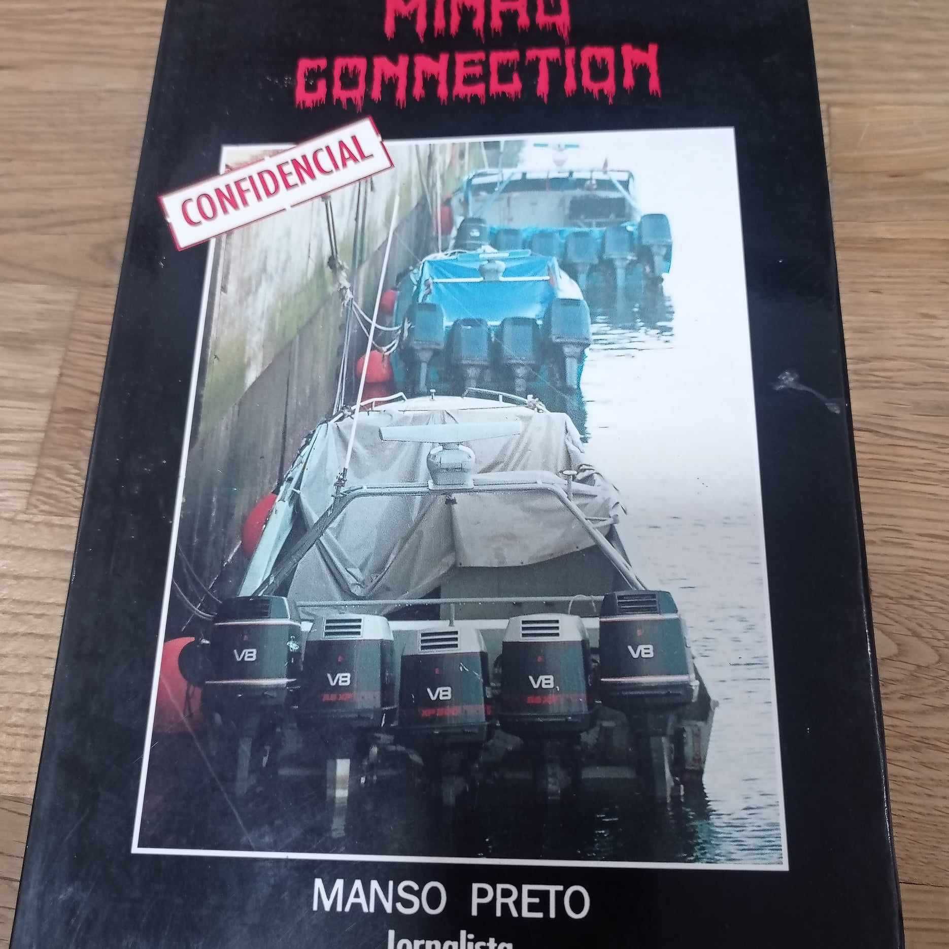 Vendo livro Minha connection 1º edição