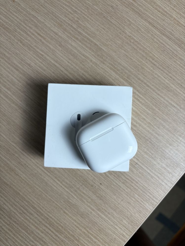 Apple airpods 4 novos