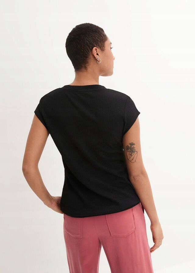 B.P.C t-shirt czarny strukturalny z przewiązaniem 52/54.