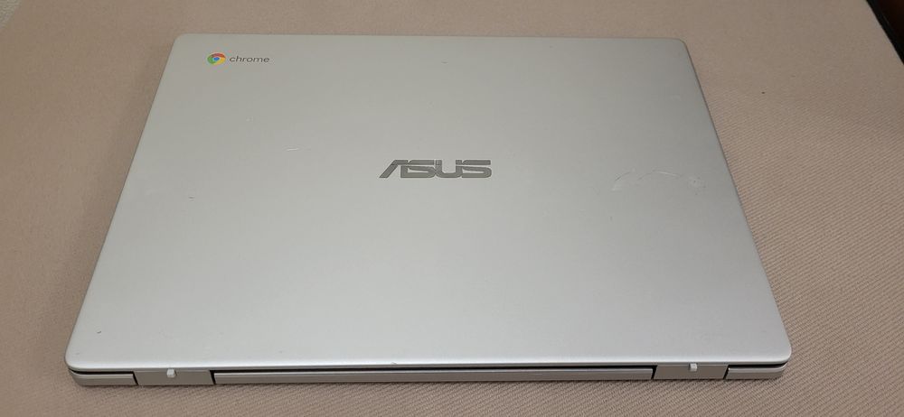 Ноутбук 14" ASUS Chromebook C423N Intel Celeron N3350 RAM 4GB eMMC 64G