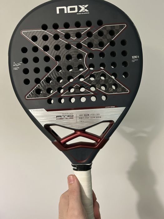 Raquete AT10 12k by Agustin Tapia