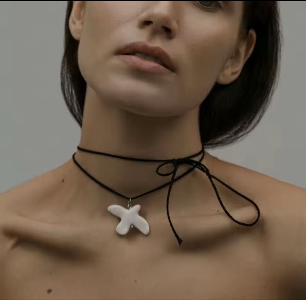 Підвіска з  пташкою з колекції Myrni, Цвіте терен