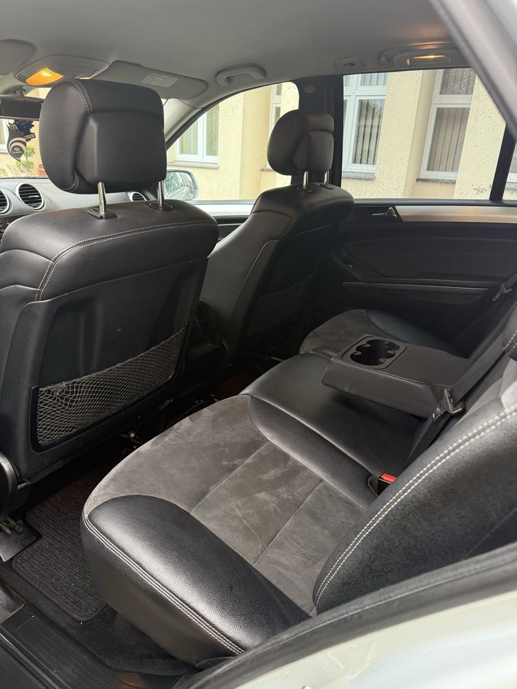 Mercedes ml 3.0 d klima skory xenon navi alusy 2010 r