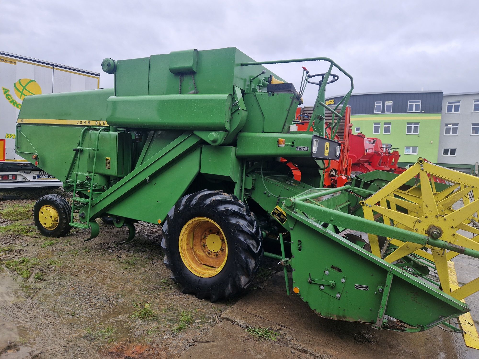 Kombajn zbożowy John Deere 942 z Niemiec bardzo dobry stan