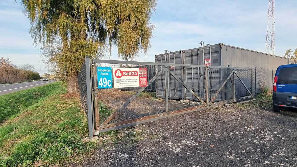 Magazyn Self Storage Hala Przechowalnia Mebli Towaru Radom S7 FV