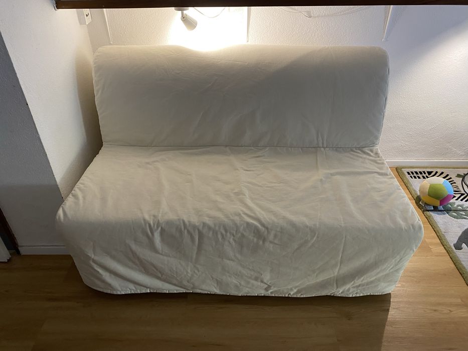 Sofá-cama IKEA branco