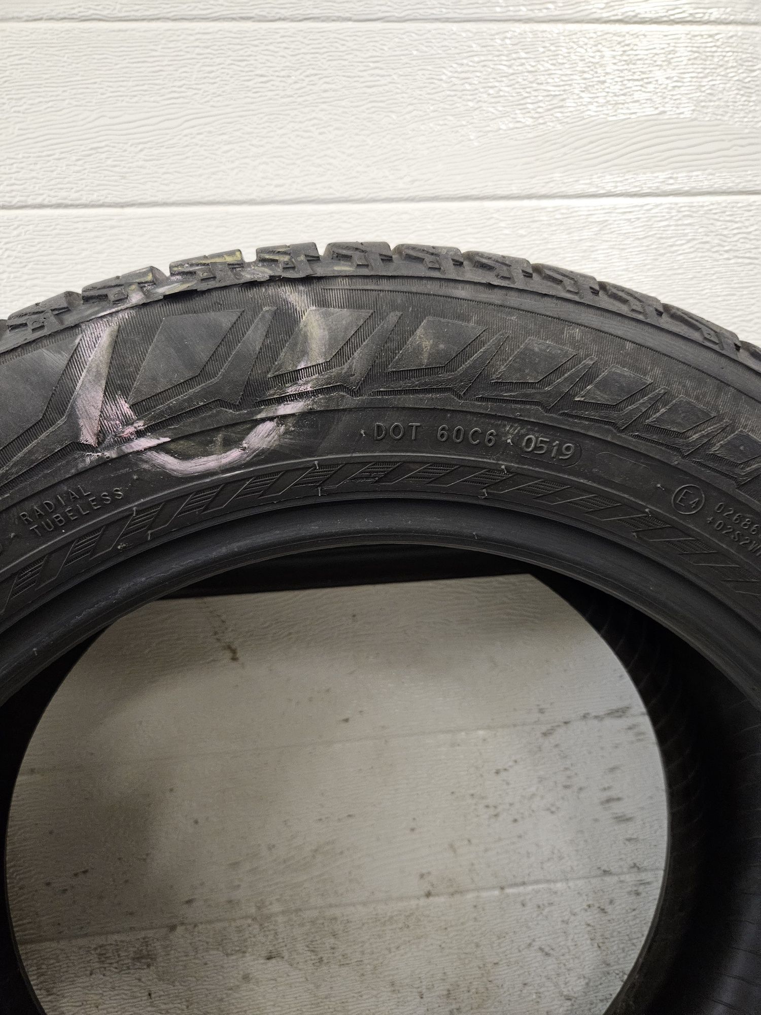 Opony 235/55R17 6mm