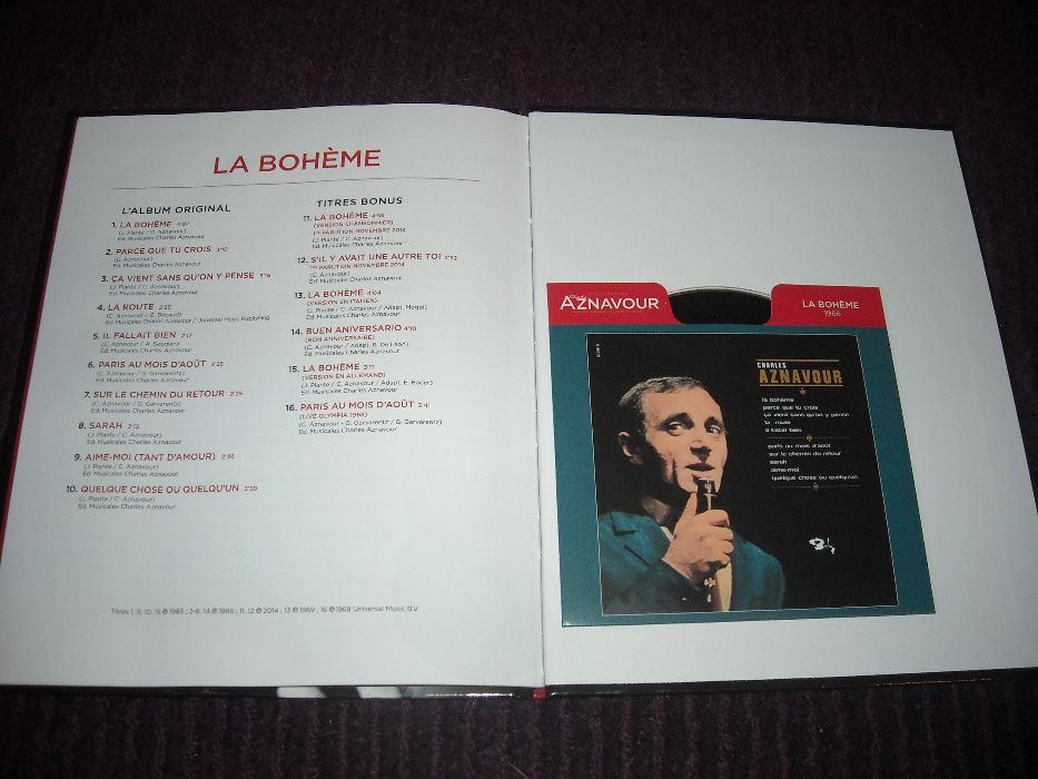 Volumes colecao Charles Aznavour com CD - novos