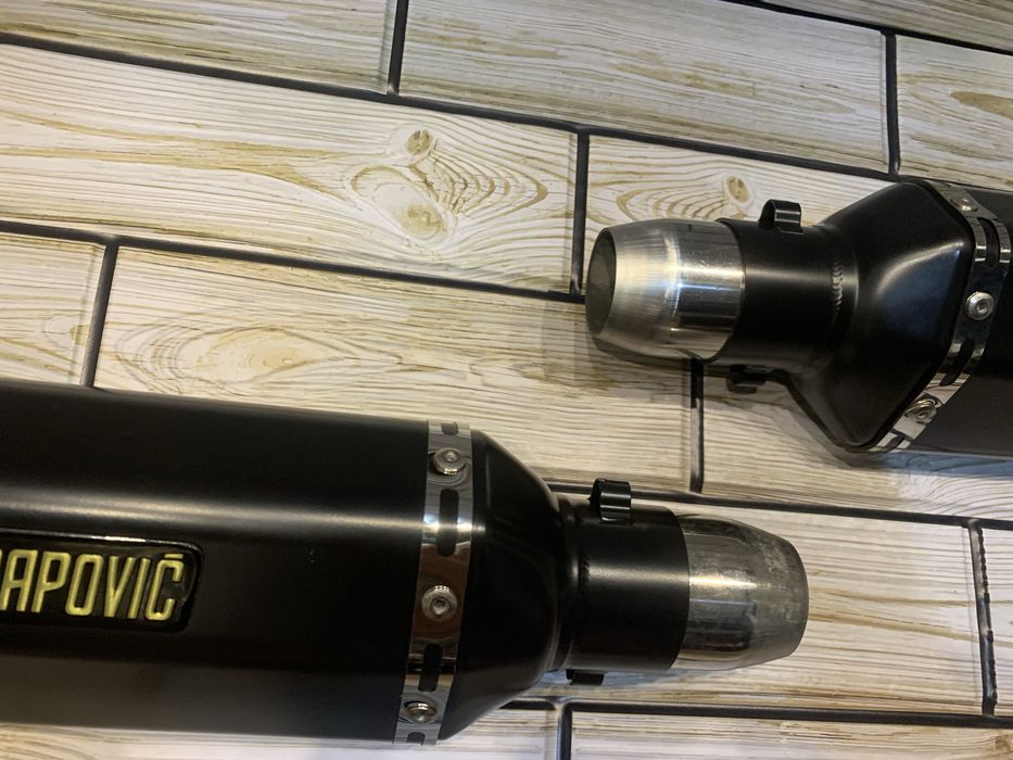 Продам новий прямоток Akrapovic на мотоцикл
