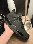 Buty/Air_Jordan_4_Retro_Czarne_Cat/Trampki_tanie/Rozmiar.39