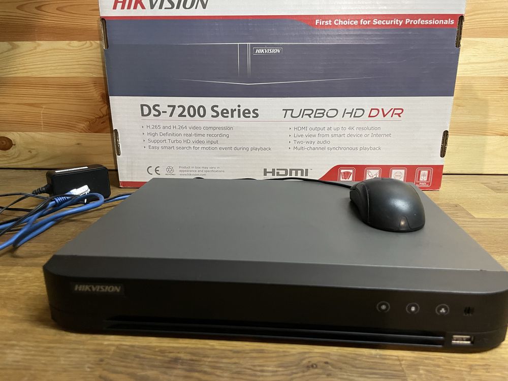 Rejestrator HIKVISION DS-7204HUHI-K1