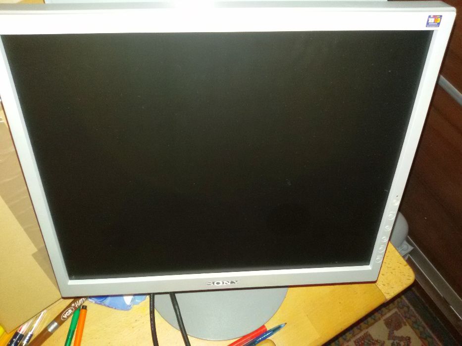 Монітор LCD Sony SDM-S73 (дефект)