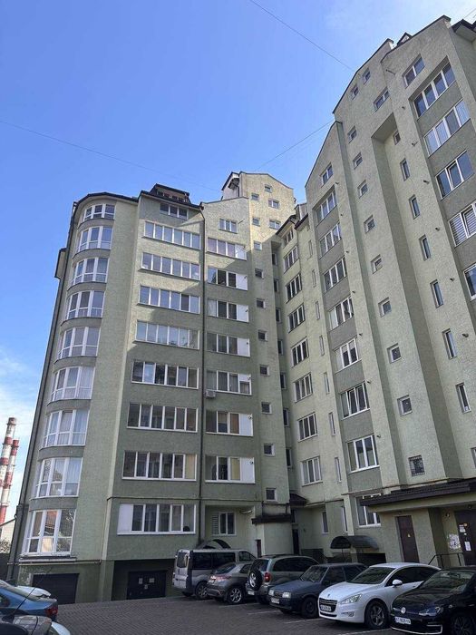 Центр! Здана квартира, 74.5 м2 на 7 поверсі , сирець.