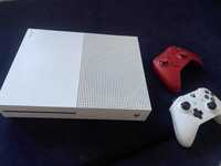 Xbox ONE S 500 GB ( Киев , доставка ) + 2 геймпада