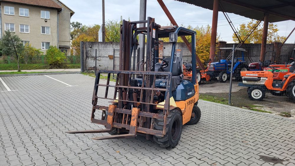 Навантажувач Toyota GENEO 15 (7FD15)