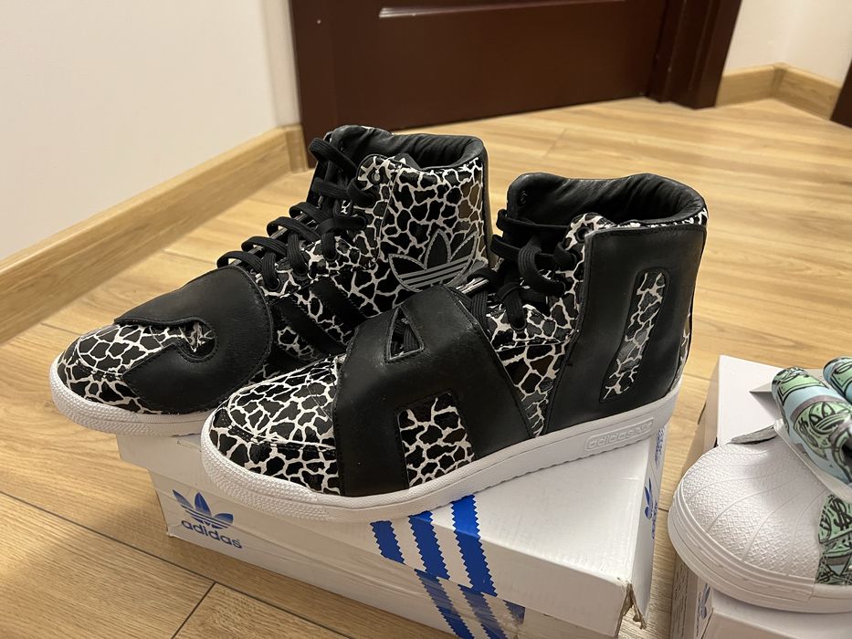 Adidas jeremy scott zestaw ubrań spodnie, bluzy , buty