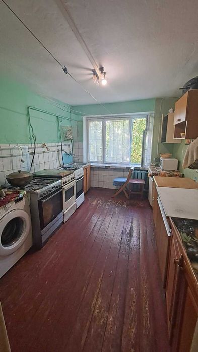 Сдам 1к. гостинку (блок на 4 комнаты), м. ХТЗ!