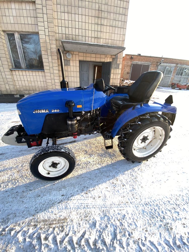 Продам трактор jinman 240 повний комплект