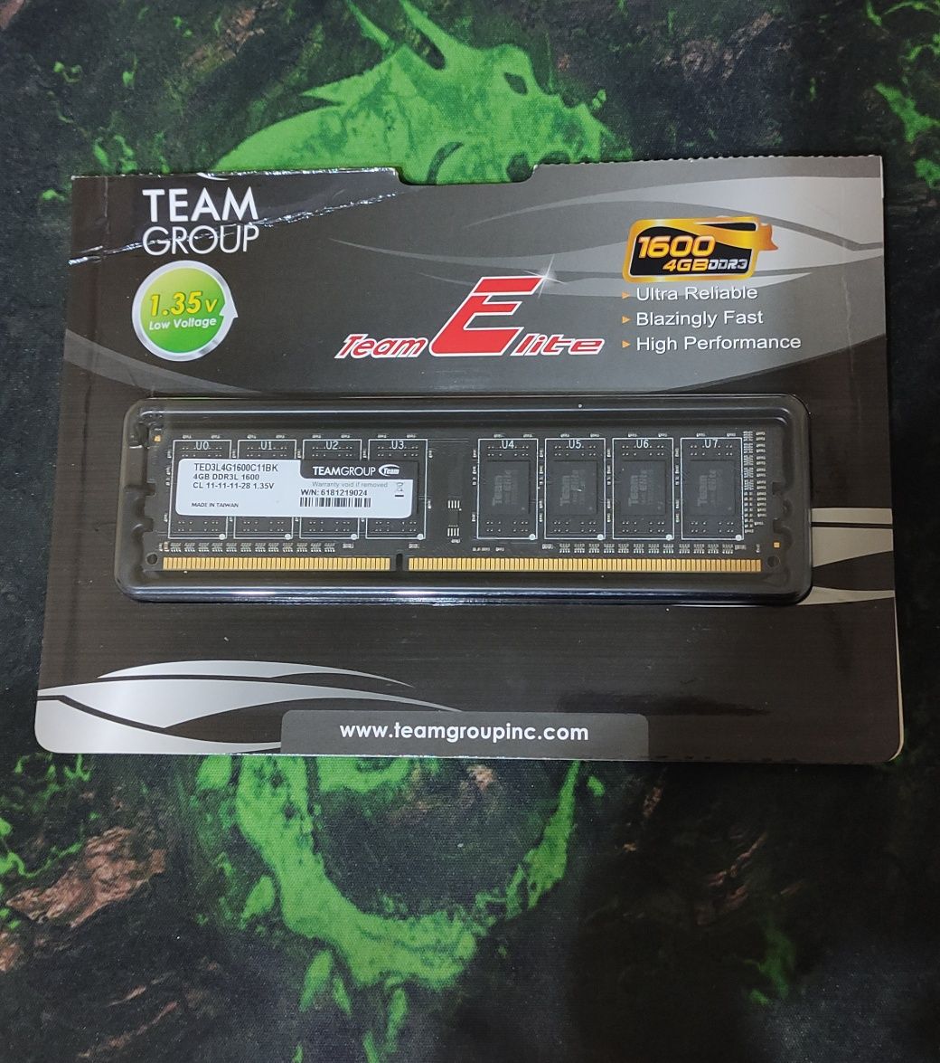 DDR 3 1600 4ГБ оперативна пам'ять для ПК