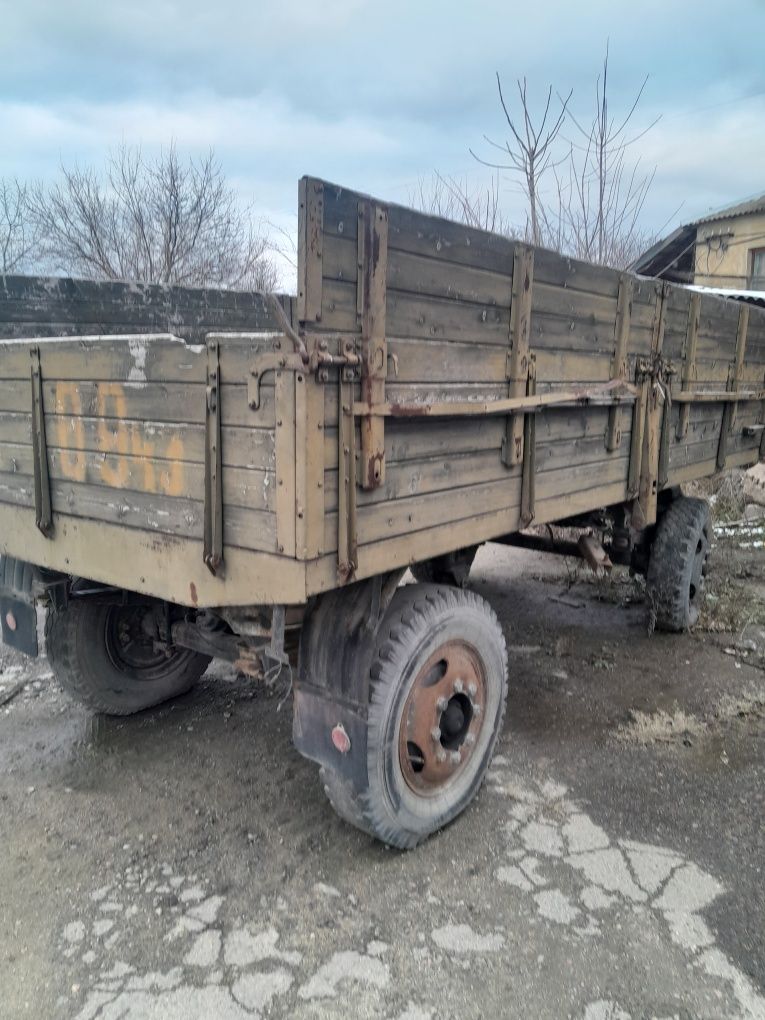 Продаю грузовий причеп