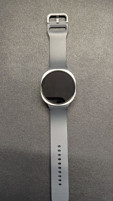 Samsung Samart watch 8 44 MM