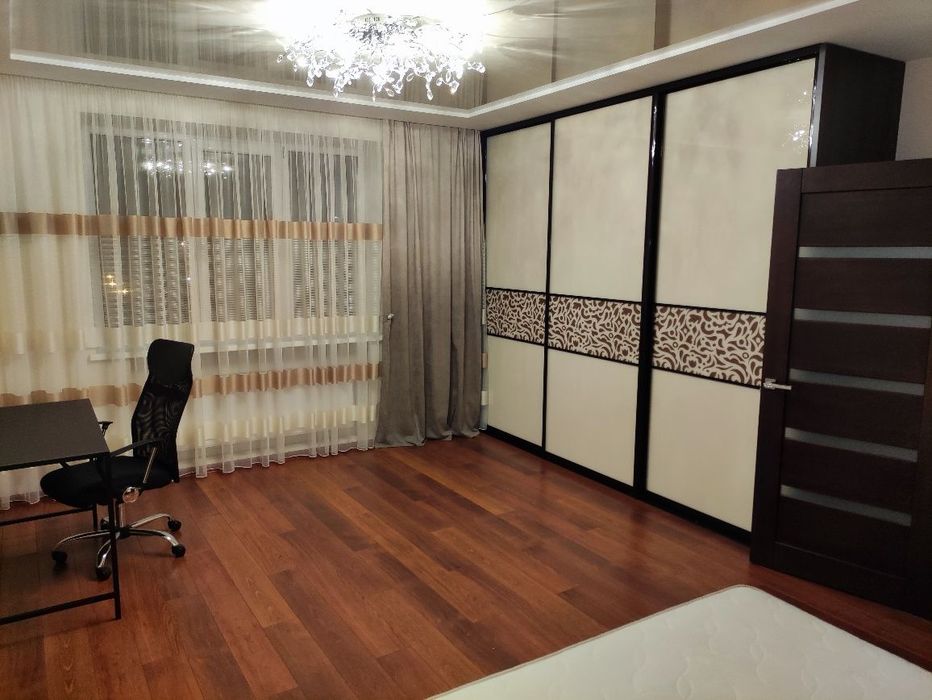 Продам квартиру в Харкові, вул. Залеська 5