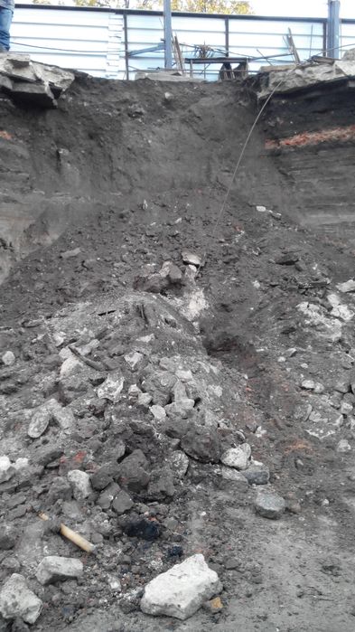 Копка ям под канализацию, траншей