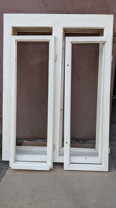 Комплект Двері і вікно з суцільного дерева