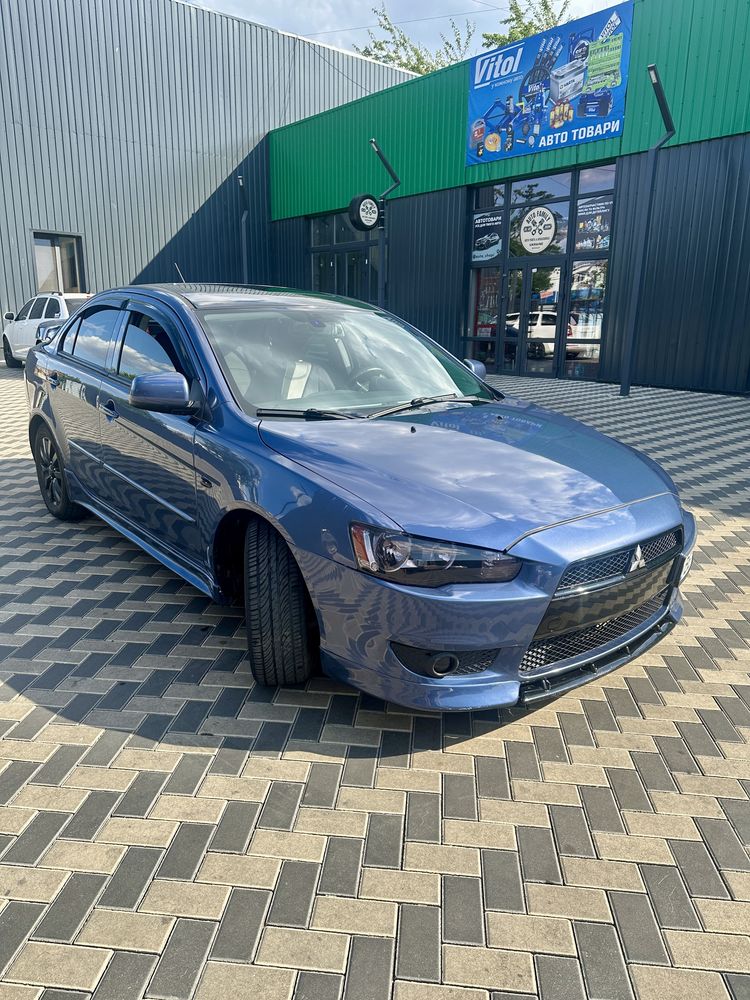 Продам Mitsubishi Lancer X