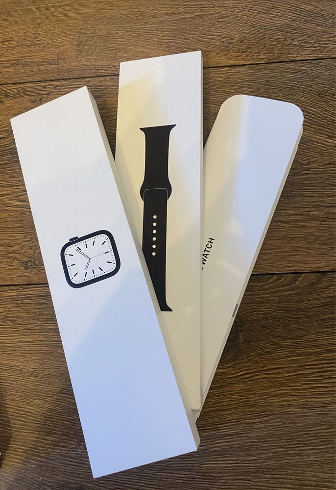 Смарт годинник Apple Watch 7 41mm