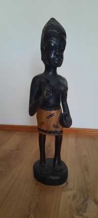 piękna drewniana rzeźba, figura