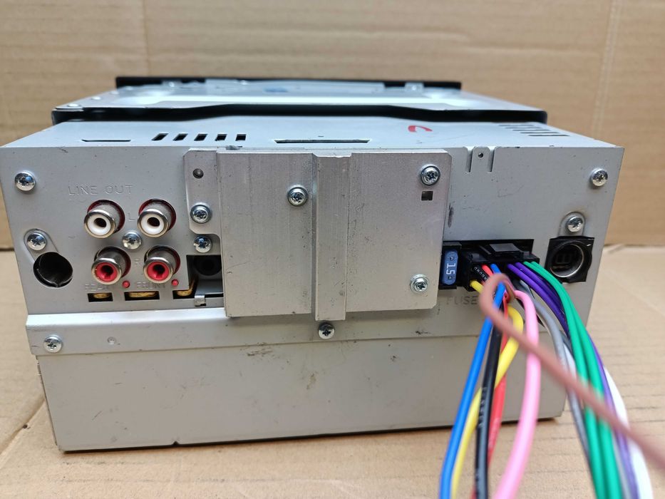 Radio 2 din JVC Kw-xr611  cd mp3 usb aux