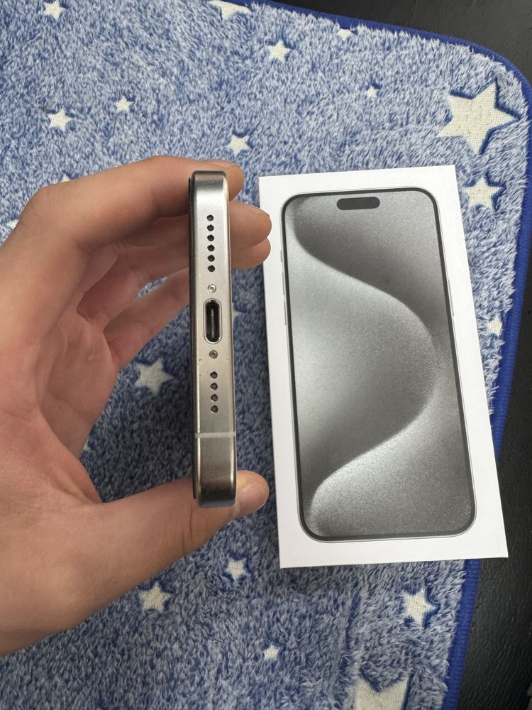 Продам Iphone 15 Pro Max White  Titanium/256GB