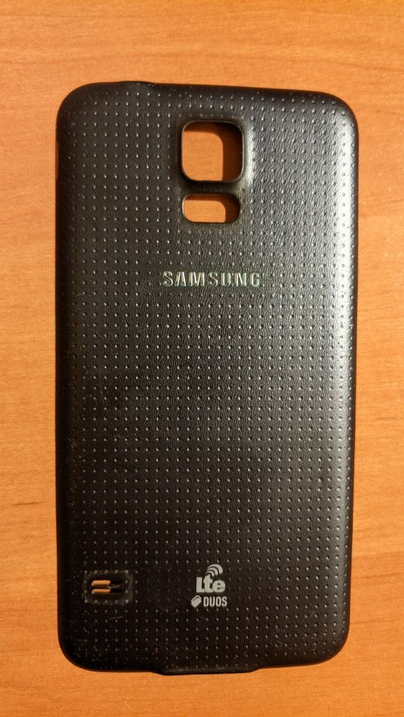 Продам раб. материнскую плату к смартфону Samsung Galaxy s5(SM-G900FD)