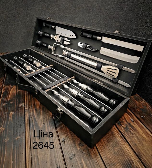 Набір шампурів в кейсі