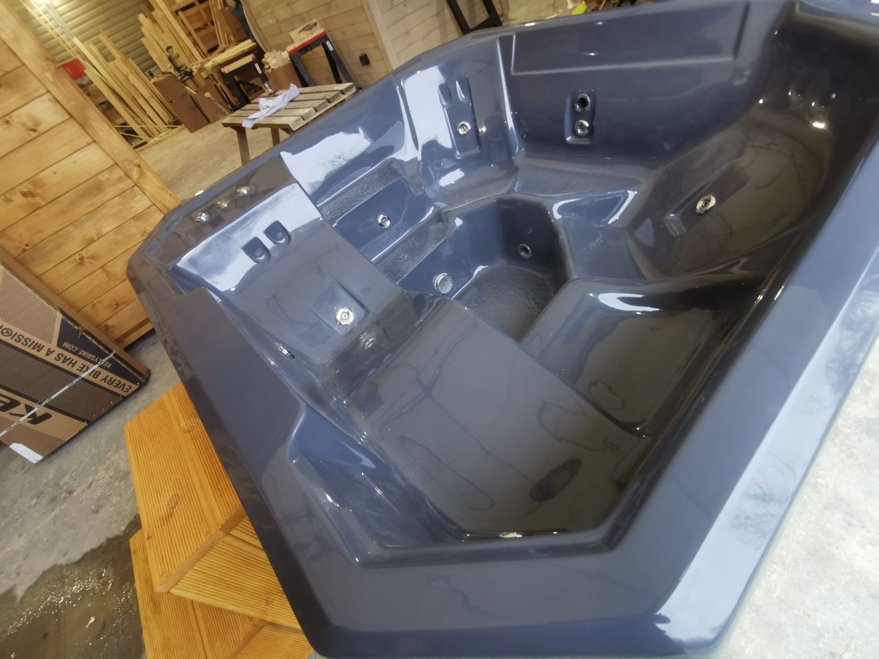 Balia ogrodowa  Jacuzzi kwadratowe Ogrodowe GORĄCA BECZKA RATY LEASING