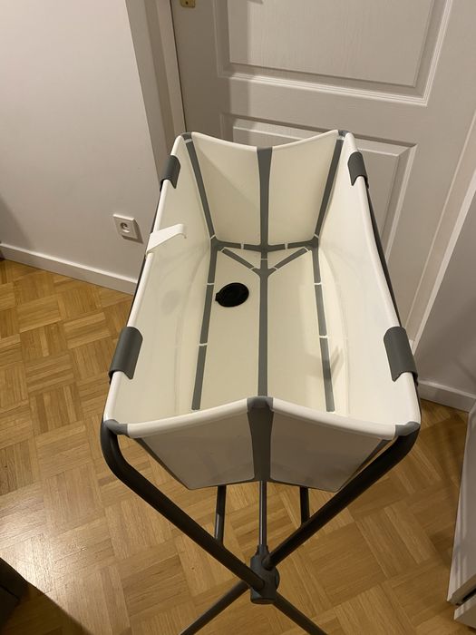 Wanienka Stokke ze Stelazem Flexi