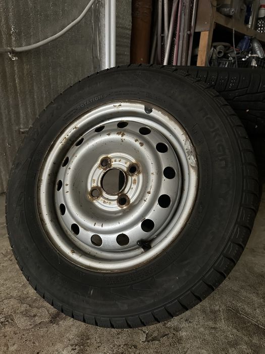 Резина зима Nokian r13