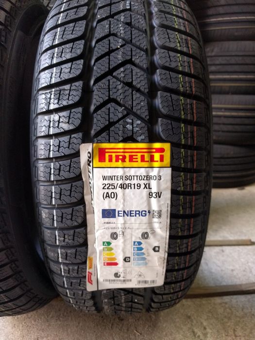 225/40R19 93V Pirelli Sottozero 3 NOWE ZIMA
