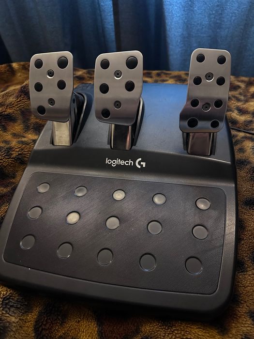 Продам Logitech g29