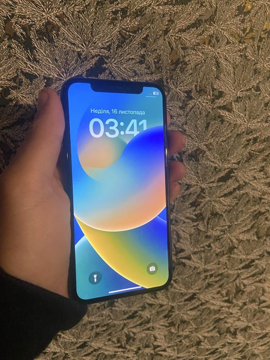 Айфон 10 Х 256 ГБ В хорошем состоянии
