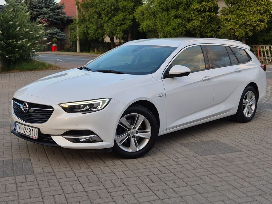 Opel Insignia 1.6 CDTi 136KM 20r. Line Assist, LUX Led, Pakiet zimowy, Kamera, Alu17