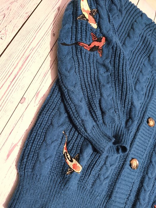 Cardigan sweter Taylor Swift niebieski koi fish speak now long live