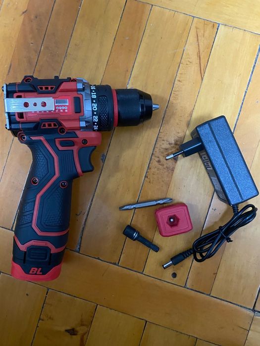 Аккумуляторный бесщеточный дрель-шуруповерт