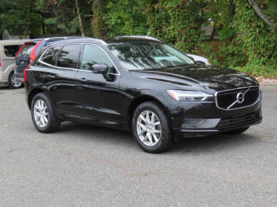 Volvo XC60 T5 Momentum      2019