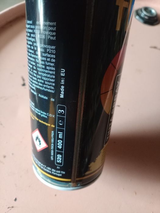 Tinta spray alumínio