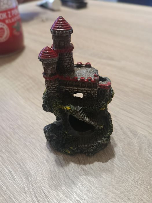 Ozdoba wrak samolotu oraz zamek do akwarium