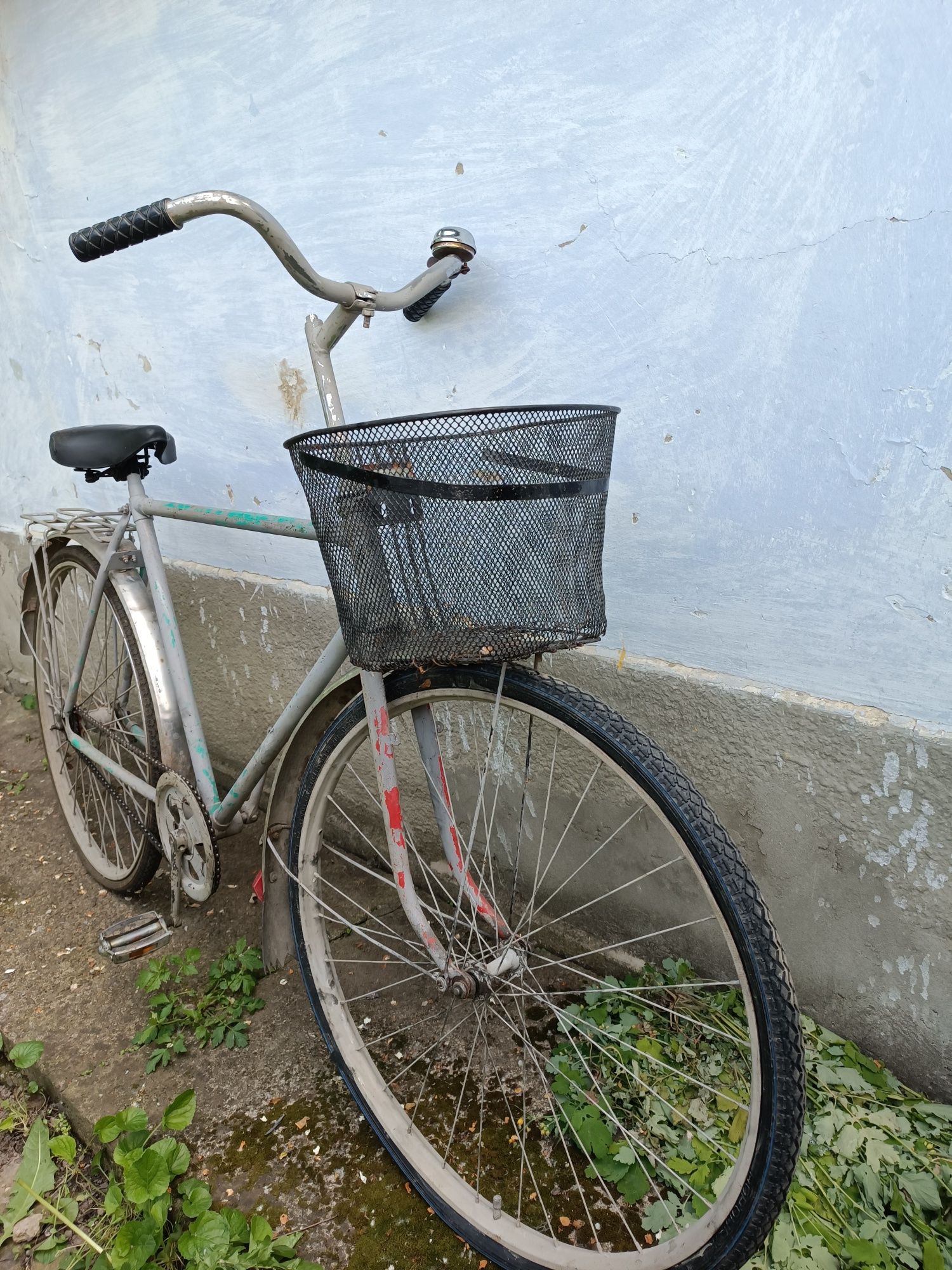 Велосипед з корзиною